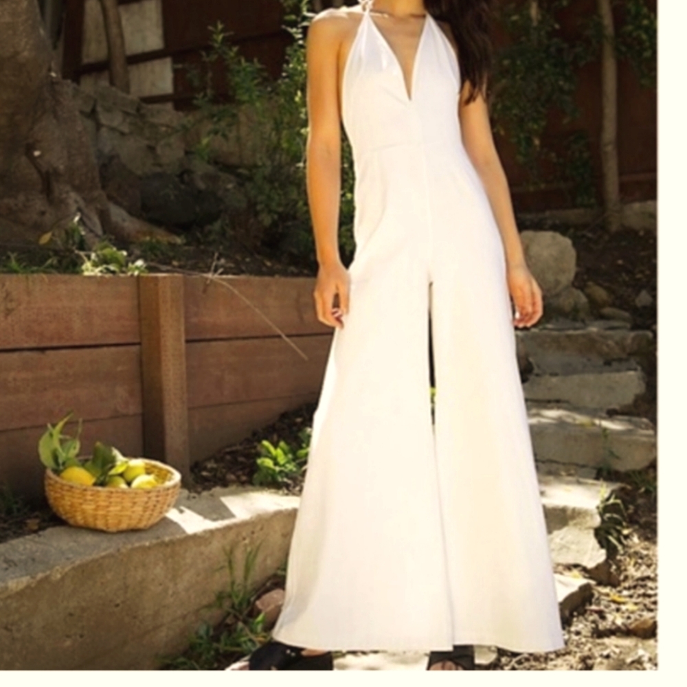 Elegant White Halter Jumpsuit